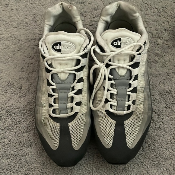Nike Other - 🔥AIRMAX 95 SIZE 10